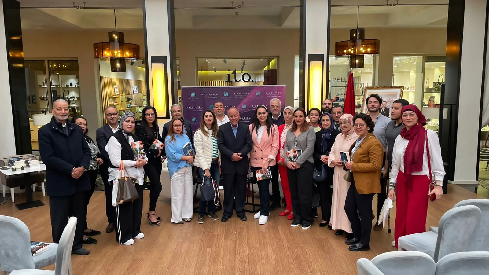 Group photo with readers